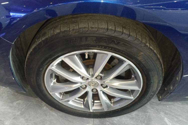 Used Infiniti Q50L 2018 2.0T Comfort Edition China VI Standard
