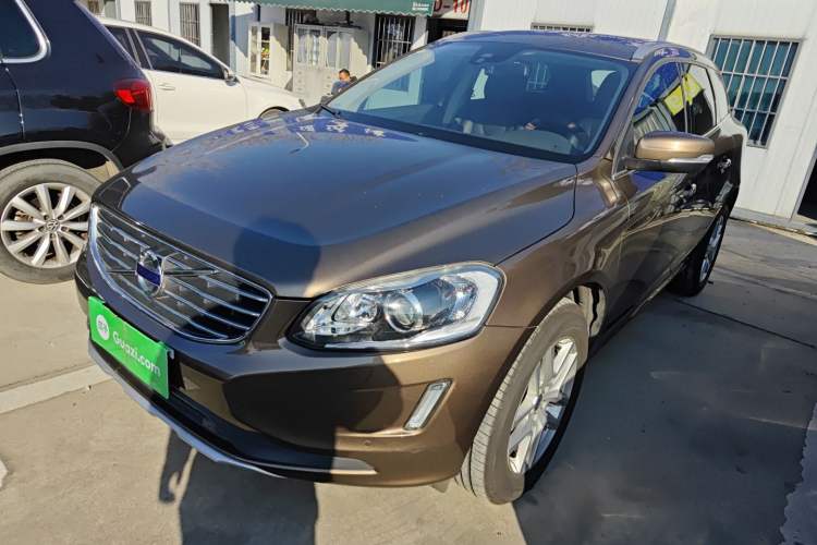 Used Volvo XC60 2017 T5 Smart Upgrade Edition
