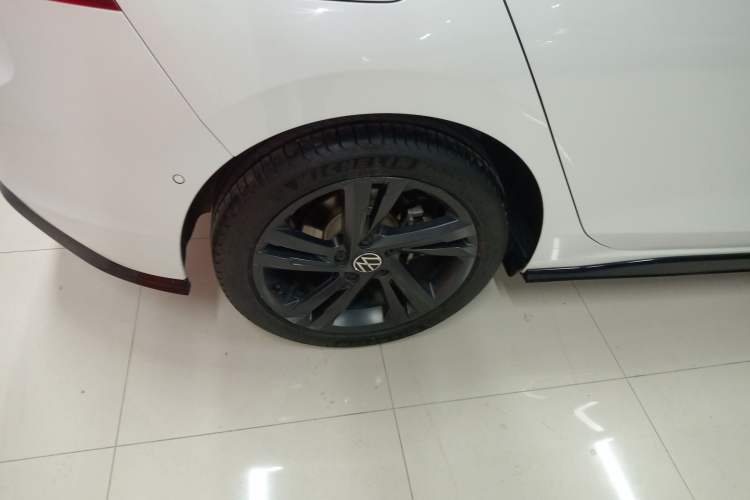 Used Volkswagen Golf 2021 280TSI DSG R-Line
