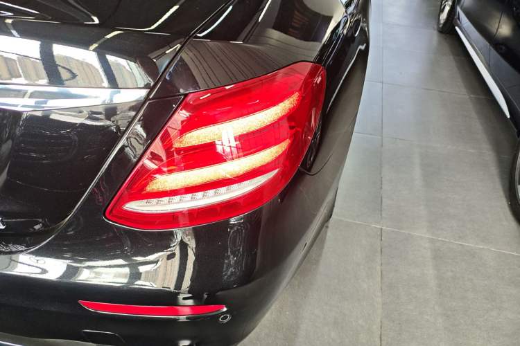 Used Mercedes-Benz E-Class 2018 Restyled E 300 L Sport Luxury Edition
