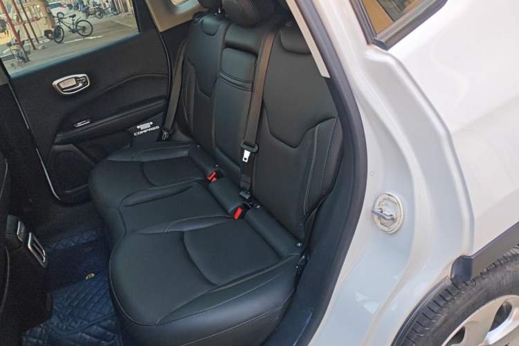 Used  Compass 2017 200T Automatic Family Enjoyment Four-Wheel Drive Edition
