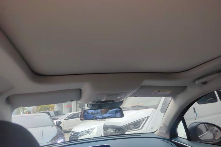 Used ORA Good Cat 2021 400km Standard Range Venus Edition Lithium Iron Phosphate
