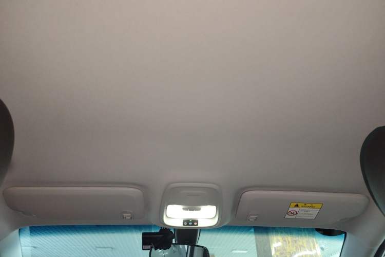 Used Buick Velite 6 2023 430km Range Commuter Version
