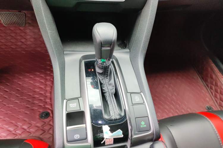 Used Honda Civic 2021 HATCHBACK 220TURBO CVT New Trendsetter
