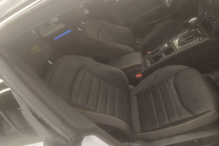 Used Volkswagen FAW-Volkswagen CC 2024 380TSI Striking All-Encompassing Edition
