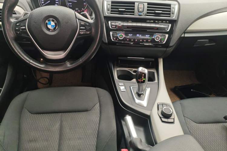 Used BMW 1 Series 2015 120i Leading Model
