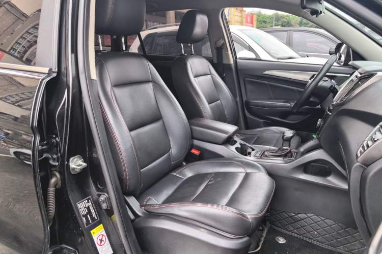 Used Changan CS75 2016 1.8T Automatic Prestige Model China V Standard
