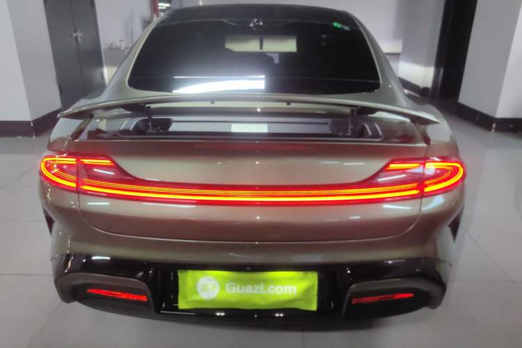 Used  SU7 2024 Four-Wheel Drive Ultra-Long Range Advanced Intelligent Driving Max Edition
