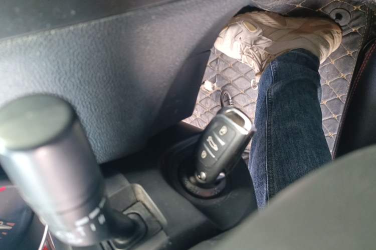 Used Mazda Mazda 3 2013 Sedan 1.6L Manual Elite Model