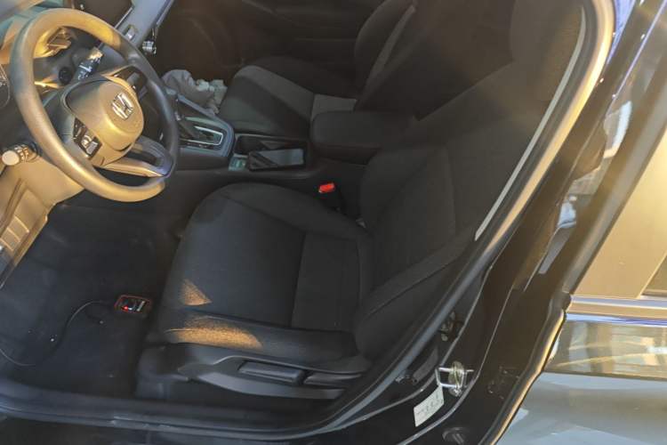 Used Honda Vezel 2023 1.5L CVT Elite Edition
