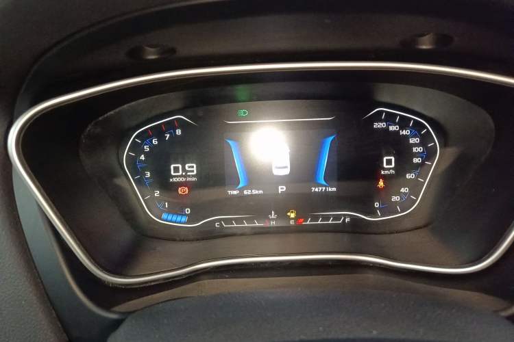 Used Geely Auto Vision X6 2018 1.4T CVT 4G Connected Luxury Version
