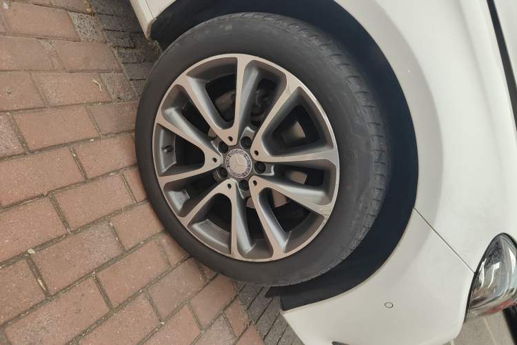 Used Mercedes-Benz E-Class 2016 E 200 L
