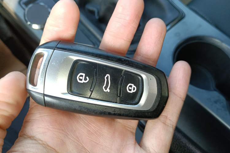 Used Geely Auto Emgrand 2018 1.5L Manual Upward Connect Edition
