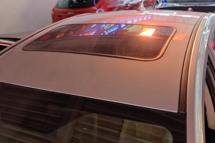 Used Changan Alsvin V7 2016 1.6L Manual Enjoyment Model China V Standard
