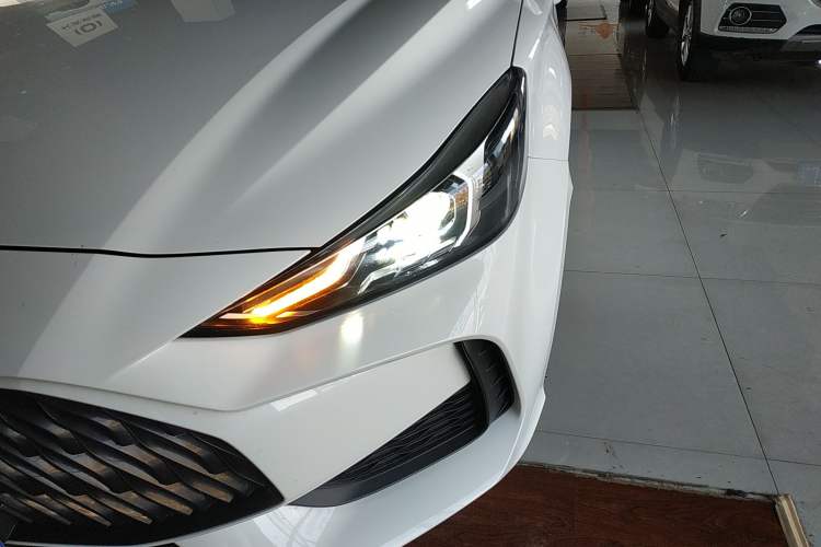 Used MG 5 2021 180 DVVT CVT Youth Luxury Edition
