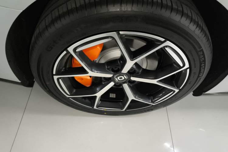 Used  A06 2026 Model 240 Laser Ultra