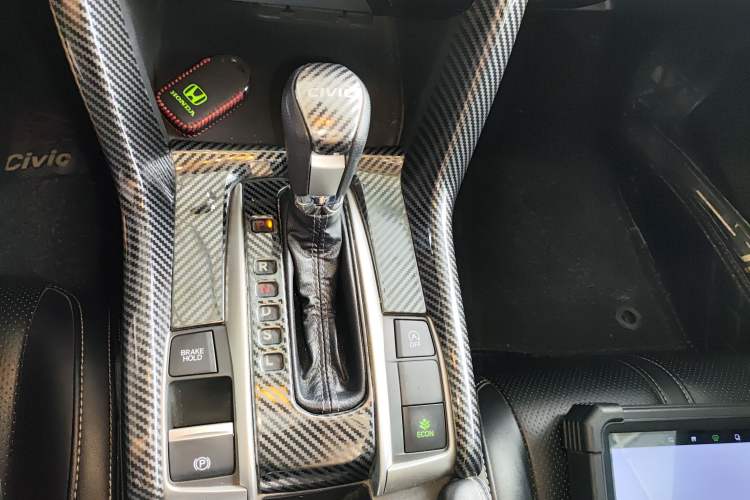 Used Honda Civic 2016 220TURBO CVT Luxury Edition
