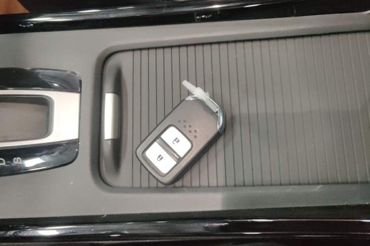 Used Honda Jade 2017 210TURBO CVT Fashion Edition 5-seater
