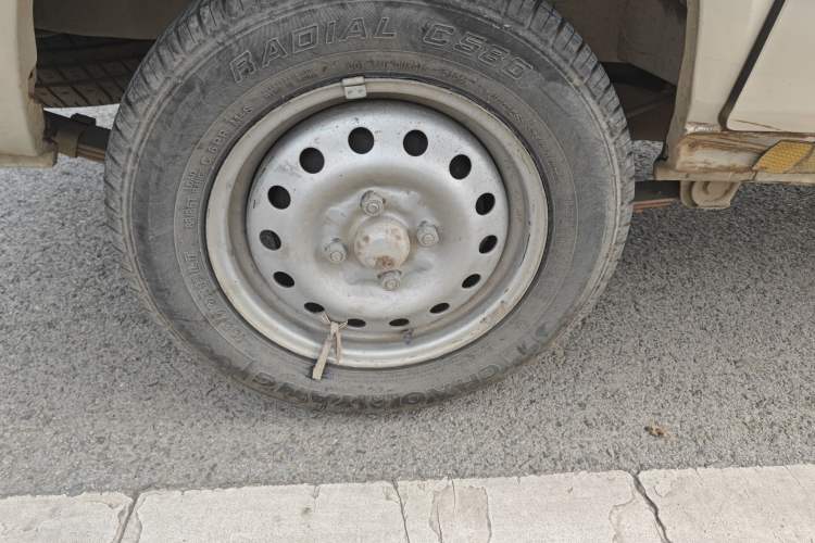 Used Wuling Zhiguang 2013 1.0L Practical Version