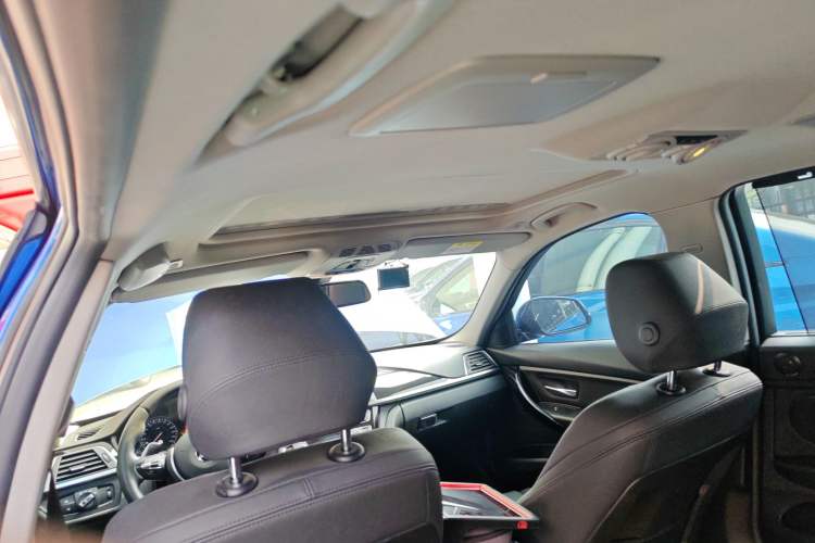 Used BMW 3 Series 2018 320Li Leading Model M Sport Package
