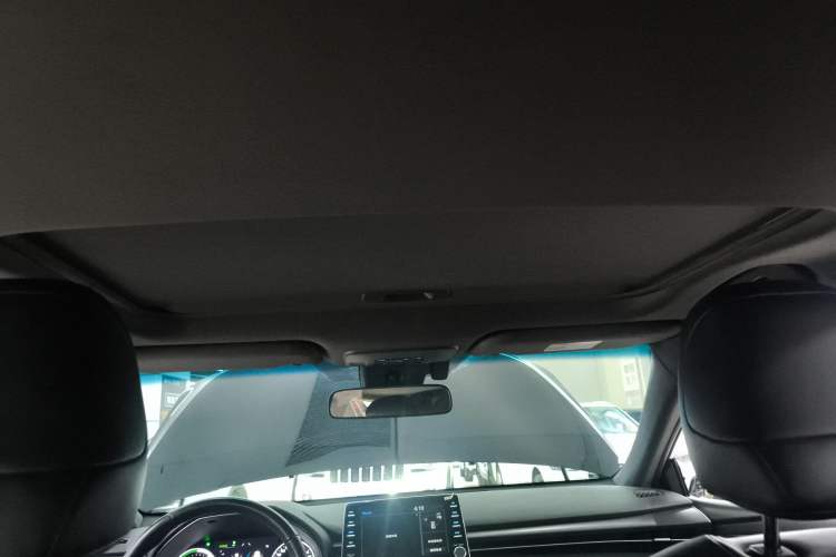 Used Toyota Avalon 2019 Dual-Engine 2.5L Luxury Edition China V Standard
