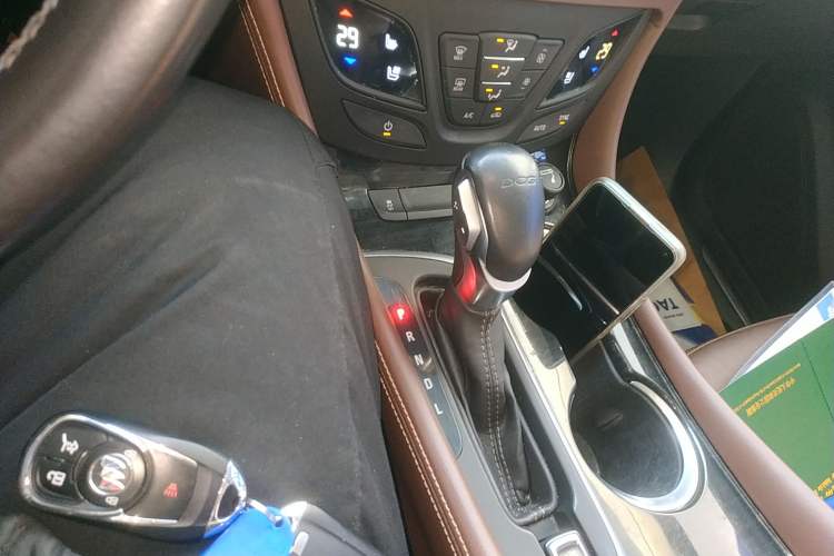 Used Buick Envision 2021 532T Two-Wheel-Drive Luxury Version
