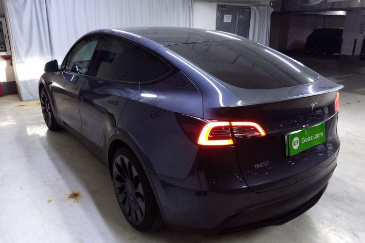 Used Tesla Model Y 2022 Performance High-Performance All-Wheel-Drive Version