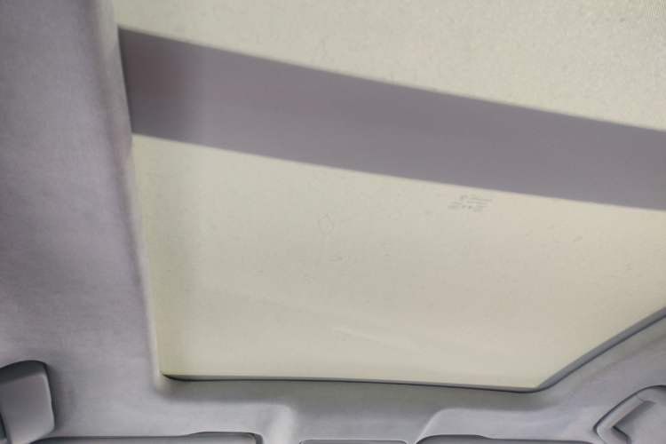 Used Hongqi HS7 2022 2.0T DCT Two-Wheel Drive Smart Connect Flagship Edition 7 Seats