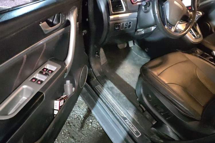 Used Haval H6 2017 Blue Label Sport Edition 1.5T Automatic Two-Wheel Drive Luxury Model
