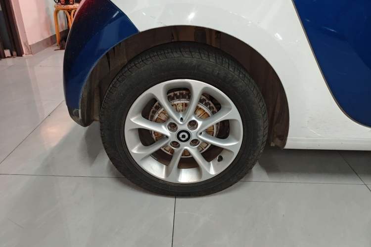 Used  forfour 2016 1.0L 52 kW Dynamic Edition
