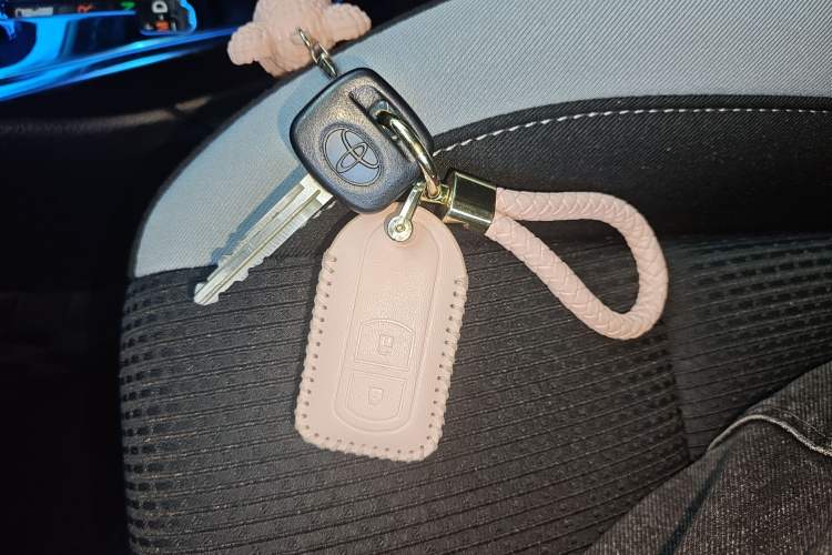 Used Toyota YARiS L 2020 X-Trail X 1.5L CVT Leading Edition
