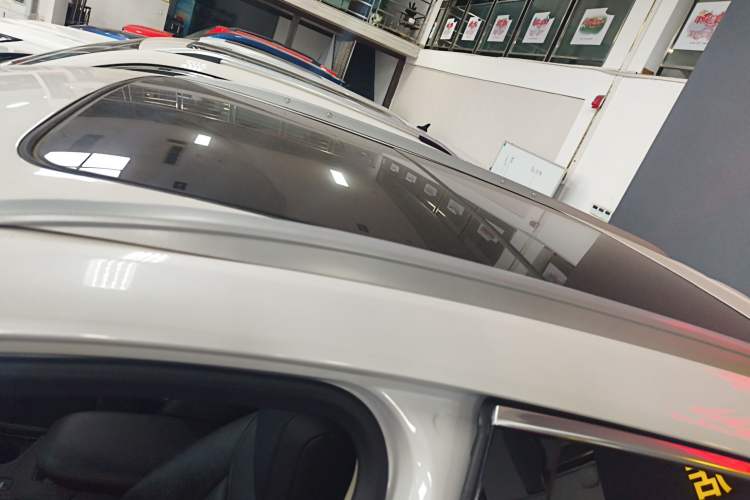 Used Cadillac XT5 2018 25T Luxury Model