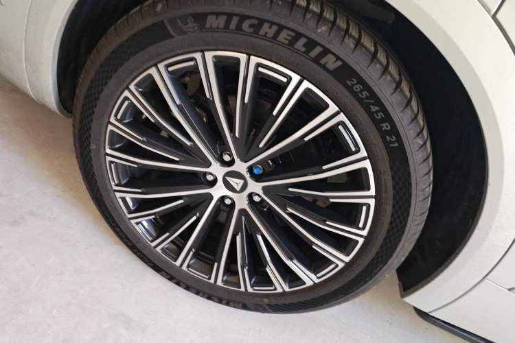 Used Deepal S09 2025 Rear-Drive Ultra