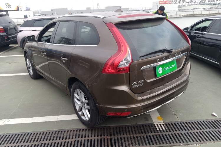 Used Volvo XC60 2017 T5 Smart Upgrade Edition