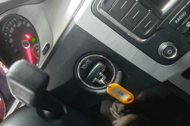 Used Volkswagen Magotan 2016 1.8TSI Smart Enjoyment Leading Model
