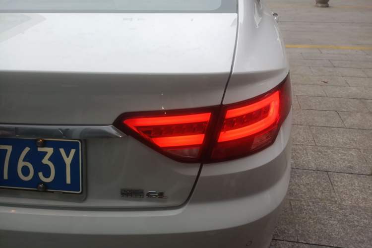 Used Geely Auto Emgrand GL 2018 1.4T DCT Prestige Smart Connectivity Version
