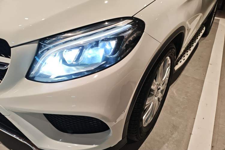 Used Mercedes-Benz GLE Coupe 2015 GLE 320 4MATIC Coupe SUV