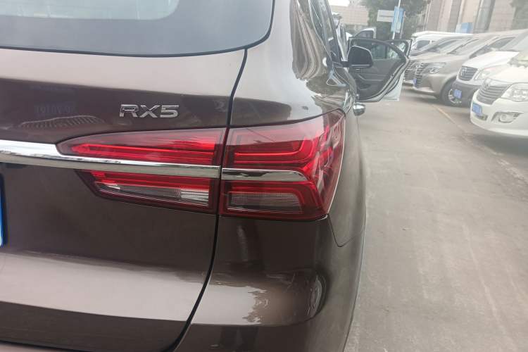 Used Roewe RX5 2016 20T Two-Wheel Drive Automatic Flagship Edition
