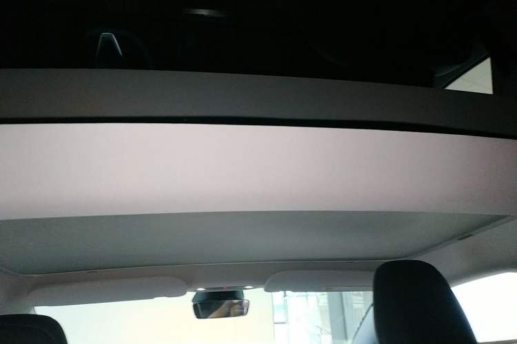 Used Tesla Model 3 2023 Rear-Wheel-Drive Version
