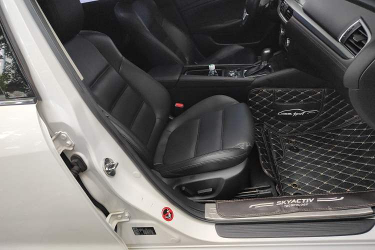 Used Mazda Atenza 2017 2.5L Blue Sky Prestige Edition
