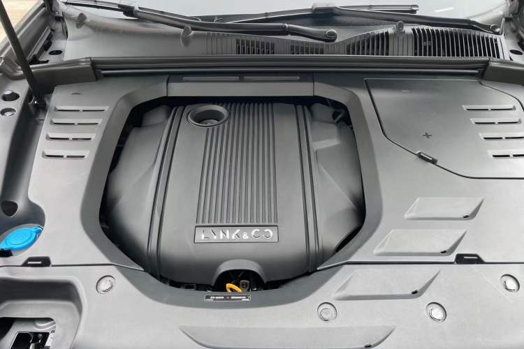 Used Lynk & Co 02 2018 1.5T DCT Two-Wheel Drive Zhaopu Version China V Standard
