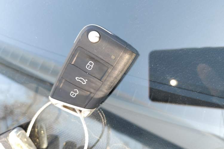 Used Volkswagen Tacqua 2023 200TSI DSG Joy-Connect Edition