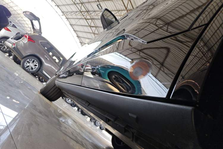 Used Volkswagen ID.UNYX 2024 Pro Long-Range Version
