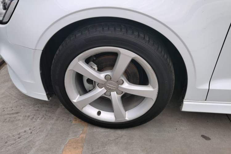 Used Audi A3 2017 Limousine 35 TFSI Fashion Model
