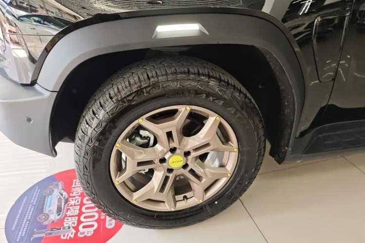 Used JETOUR Traveler 2023 2.0T All-Wheel Drive Conquer PRO
