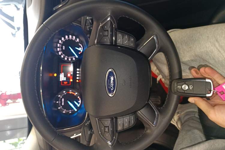 Used Ford Taurus 2019 EcoBoost 245 Comfort Edition
