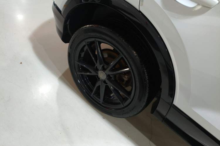 Used Audi Q2L 2021 35 TFSI Progressive Dynamic Edition
