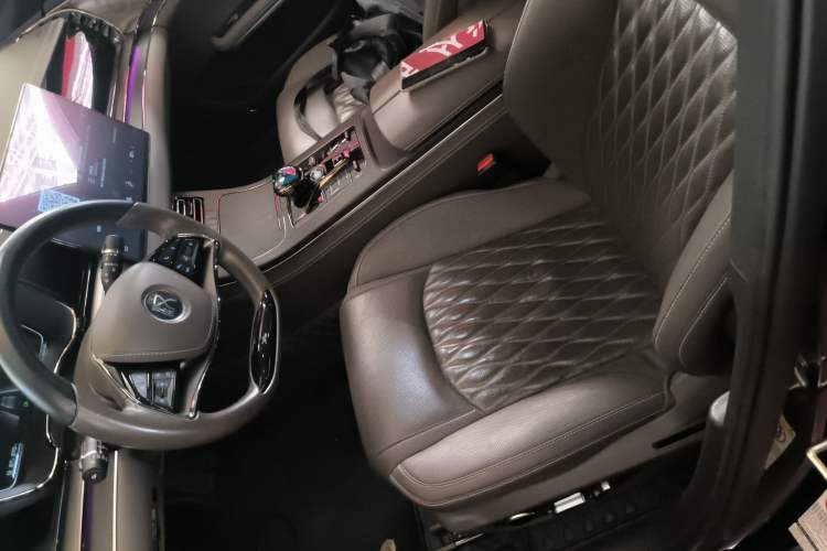 Used BYD Han 2020 EV Four-Wheel Drive High-Performance Flagship Model