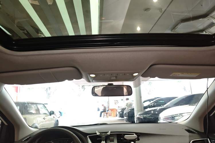 Used Nissan Sylphy 2019 1.6XV CVT Smart Connect Luxury Edition China VI Standard