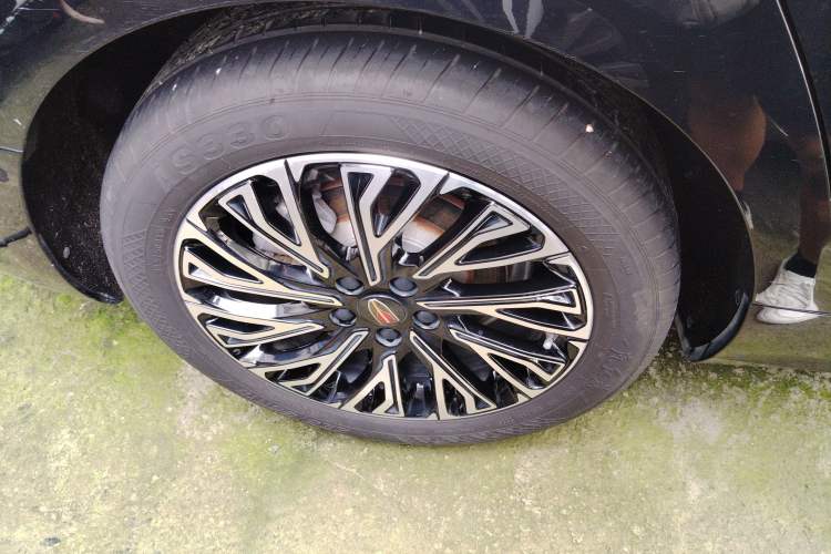 Used Hongqi H5 2023 2.0T Automatic Smart Connect Flagship Edition
